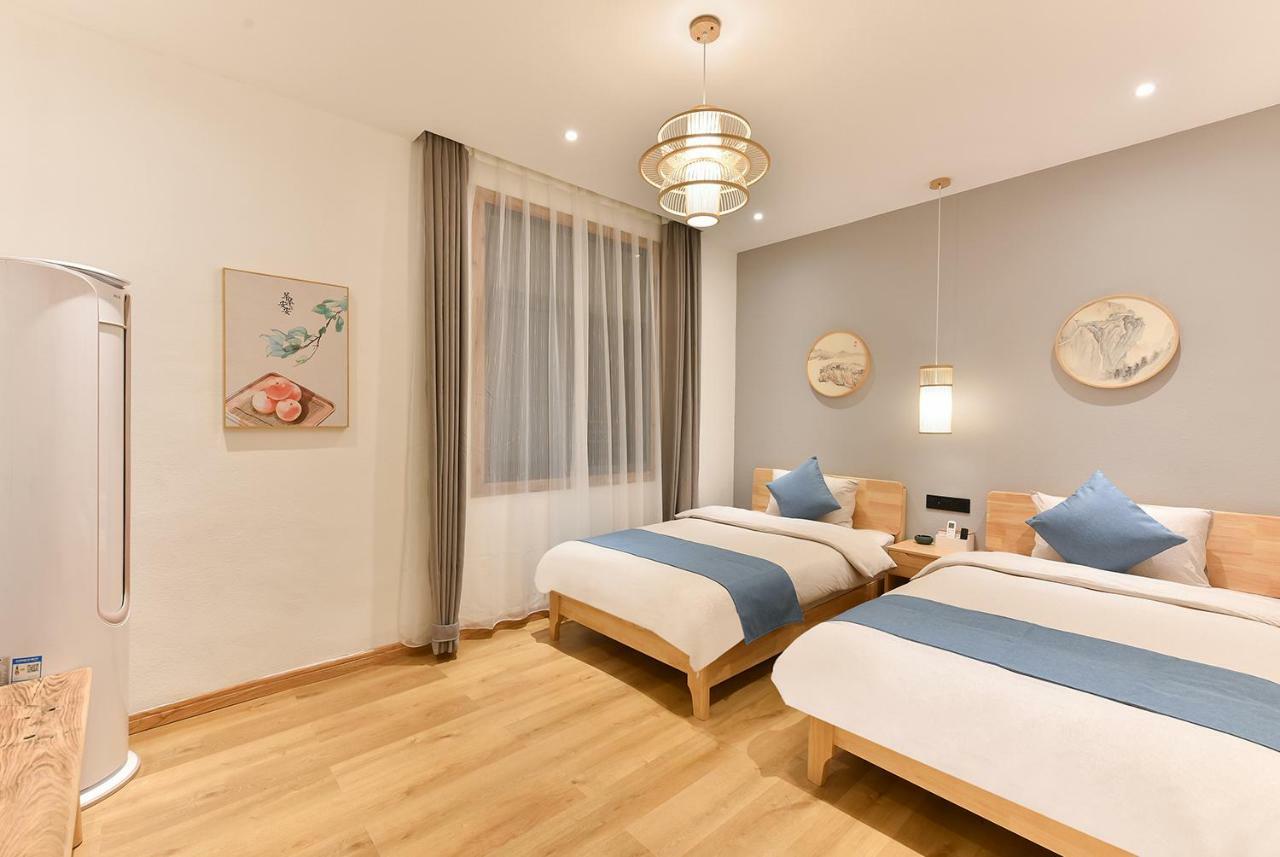 Yifangyan - Tingyuan Qingshe Hostel เฟิ่งหวง ภายนอก รูปภาพ