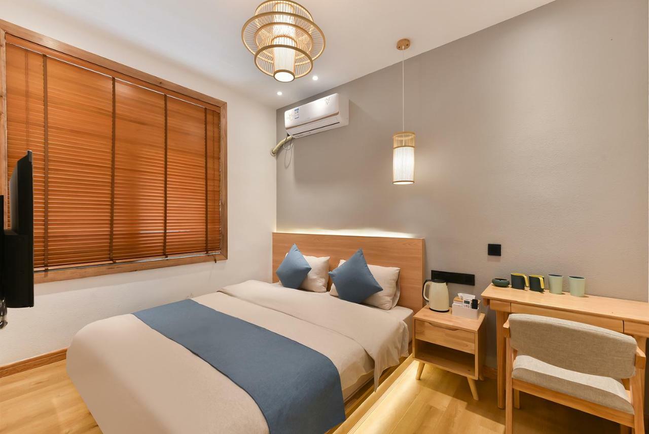 Yifangyan - Tingyuan Qingshe Hostel เฟิ่งหวง ภายนอก รูปภาพ