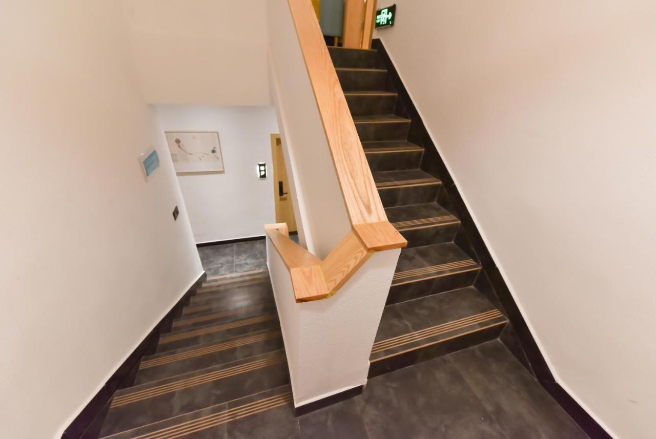Yifangyan - Tingyuan Qingshe Hostel เฟิ่งหวง ภายนอก รูปภาพ